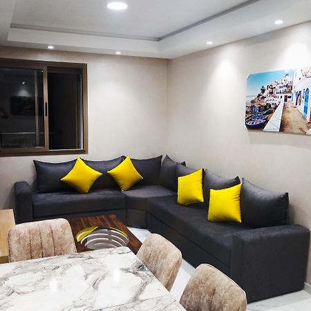 Super Apartement Totalement Neuf Et Climatise A Cote Du Centre Commercial Marjane M2 Tanger Exteriér fotografie