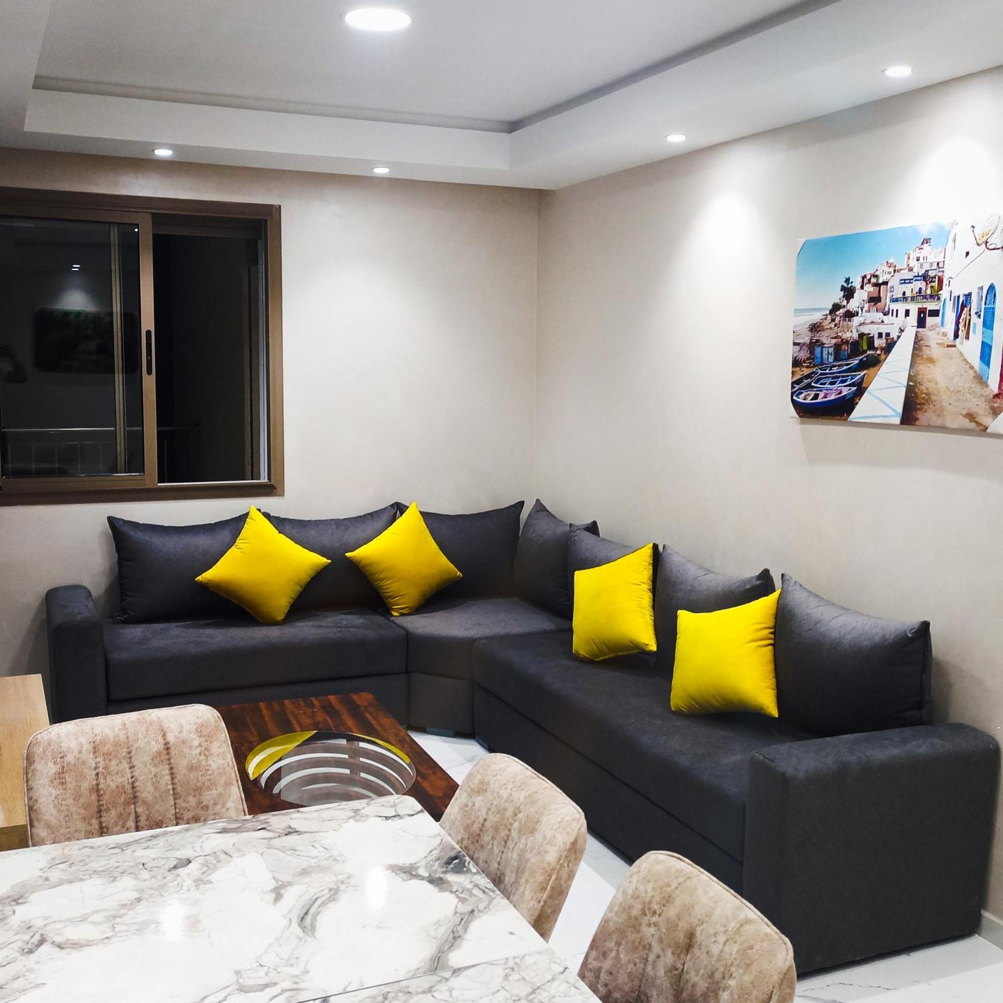 Super Apartement Totalement Neuf Et Climatise A Cote Du Centre Commercial Marjane M2 Tanger Exteriér fotografie